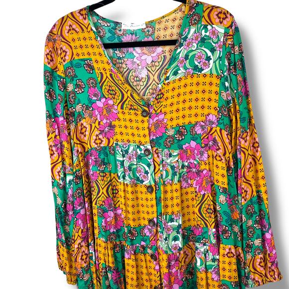 Ces Femme NWOT Boutique Bohemian Button Long Sleeve Tiered Flowy Mini Dress - Picture 2 of 6